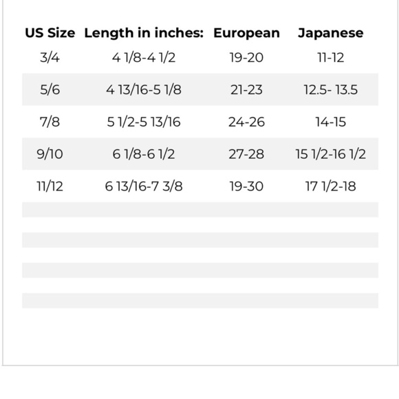 L.L. Bean Toddlers' Animal Paws Slippers Brown Bear Size 11/12 Toddler - Picture 11 of 11